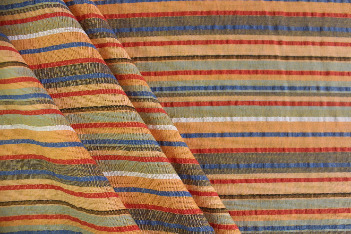 Rustic Stripe Poly-Cotton Seersucker โ 46" Wide | Multicolor Vertical Stripes