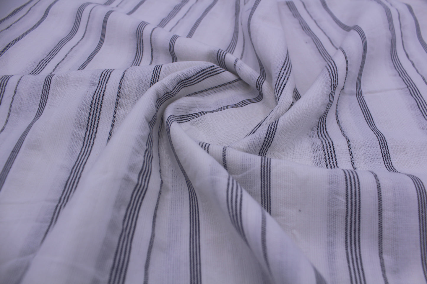 Black & White Stripe Cotton Seersucker – 48" Wide | Classic, Light & Textured Fabric